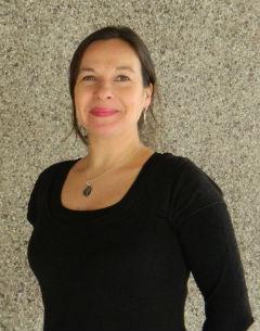 María Paz Bertoglia Arredondo Profesor Asistente, Escuela de Salud Pública, Universidad de Chile 